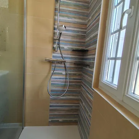 L'escala33 - 8 Pers, 4 Sde, 4 Wc, Proche Du Puy Du F Mauleon